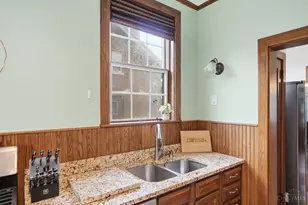 1021 Overlook Ave, Cincinnati, OH 45238 - Photo 12