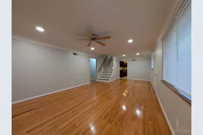 8829 Mockingbird Lane, Springfield Township, OH 45231 - Photo 6