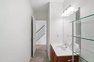 130 Mulberry St, Cincinnati, OH 45202 - Photo 34