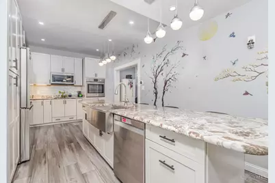 2473 Wahl Terrace, Cincinnati, OH 45211 - Photo 14