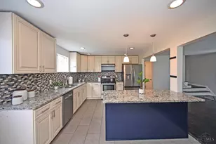 10178 Zig Zag Rd, Blue Ash, OH 45242 - Photo 16