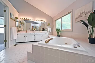 8882 Timberchase Court, West Chester, OH 45069 - Photo 34
