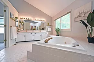 8882 Timberchase Ct, West Chester, OH 45069 - Photo 34