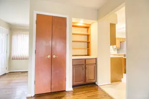 1667 Clemson Cir, Cincinnati, OH 45255 - Photo 12
