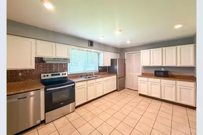 3770 Julie Drive, Franklin Township, OH 45005 - Photo 6