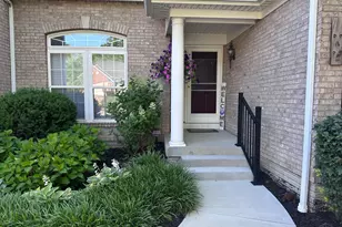 8629 Red Hawk Ct, Colerain Township, OH 45251 - Photo 2