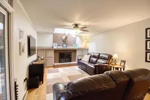 2434 Concordgreen Dr, Cincinnati, OH 45244 - Photo 16