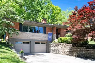 1325 Holman View Dr, Wyoming, OH 45215 - Photo 1