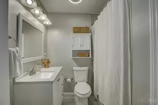 609 Neptune Way, Union Township, OH 45244 - Photo 12