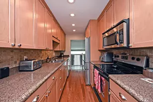 7010 Wooster, Cincinnati, OH 45227 - Photo 10