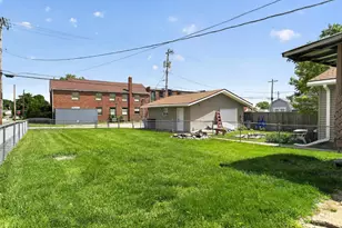 1228 Azel Ave, Hamilton, OH 45013 - Photo 1