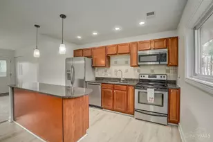 8075 Queens Ave, Sycamore Township, OH 45236 - Photo 6