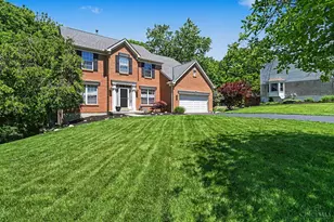 1106 Springridge Ct, Miami Township, OH 45150 - Photo 2