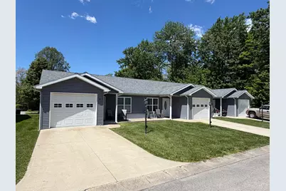 112 Taylor Court, Hillsboro, OH 45133 - Photo 1