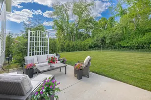 321 Shepherds Way, Union Township, OH 45152 - Photo 32