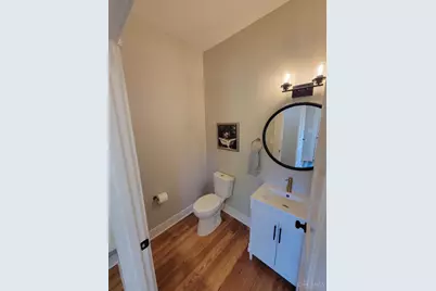 103 W Sharon Road, Glendale, OH 45246 - Photo 8