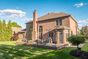 5025 Oakview Dr, Middletown, OH 45042 - Photo 2
