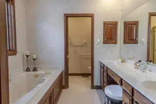 5025 Oakview Dr, Middletown, OH 45042 - Photo 12