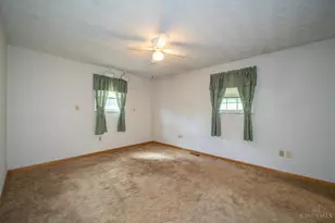 860 Lea Castle Pl, Miamisburg, OH 45342 - Photo 6