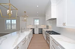 1080 Tuscany Pl, Cincinnati, OH 45226 - Photo 12