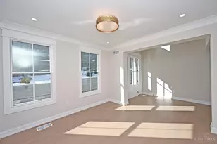 1080 Tuscany Pl, Cincinnati, OH 45226 - Photo 6