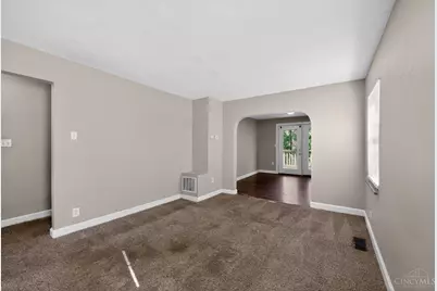 2484 Montana Avenue, Cincinnati, OH 45211 - Photo 4
