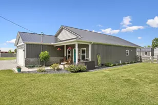139 Oklahoma Dr, Jackson Township, OH 45171 - Photo 2
