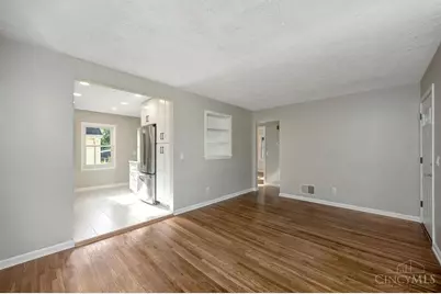 70 Linda Lane, Hamilton, OH 45011 - Photo 4