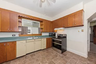 405 N Columbus St, Jefferson Township, OH 45168 - Photo 8