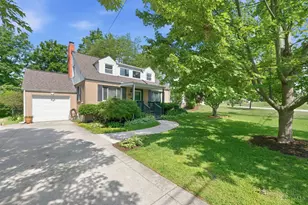 7271 Thomas Dr, Madeira, OH 45243 - Photo 2