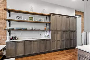 1008 Elm St, Cincinnati, OH 45202 - Photo 8