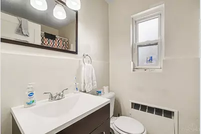 2370 Losantiville Avenue, Cincinnati, OH 45237 - Photo 20