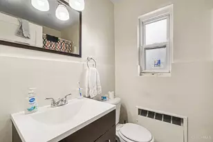2370 Losantiville Ave, Cincinnati, OH 45237 - Photo 20