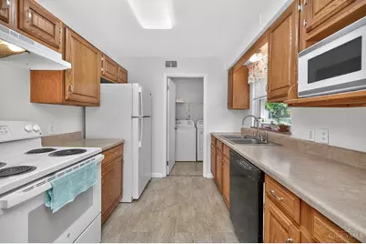 7987 West Chester Road, West Chester, OH 45069 - Photo 10