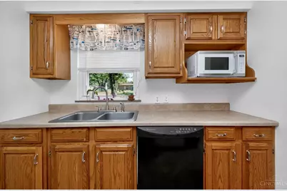 7987 West Chester Road, West Chester, OH 45069 - Photo 12