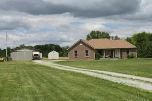 1385 Russellville Rd, Winchester, OH 45697 - Photo 2