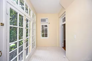 2138 Madison Rd, Cincinnati, OH 45208 - Photo 18