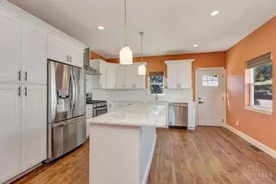 3507 Cardiff Avenue, Cincinnati, OH 45209 - Photo 8