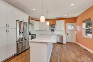 3507 Cardiff Ave, Cincinnati, OH 45209 - Photo 8