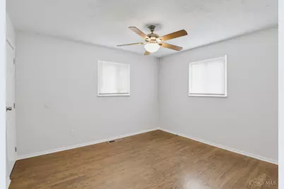 10920 Crystalhill Court, Springfield Township, OH 45240 - Photo 18