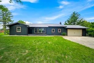 1405 White Oak Rd, Blue Creek, OH 45616 - Photo 2