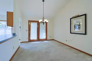 313 Sharon Ct, Middletown, OH 45042 - Photo 8