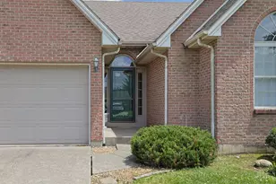 313 Sharon Ct, Middletown, OH 45042 - Photo 2