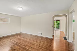 5931 N Gln Rd, Green Township, OH 45248 - Photo 4