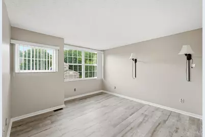 764 Southmeadow Circle, Springfield Township, OH 45231 - Photo 38