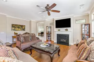 8703 Park Pl Cir, West Chester, OH 45069 - Photo 4