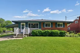 7089 Bluecrest Dr, Cincinnati, OH 45230 - Photo 1