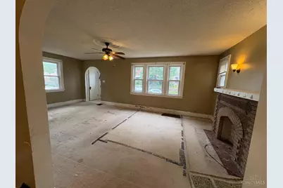 1083 Benz Avenue, Cincinnati, OH 45238 - Photo 2