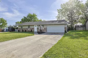 1116 Mohawk Dr, Lebanon, OH 45036 - Photo 2