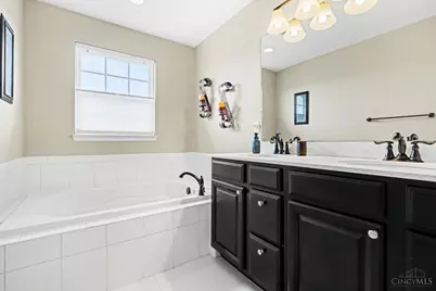 3300 Snowcreek Falls Lane, Maineville, OH 45039 - Photo 12